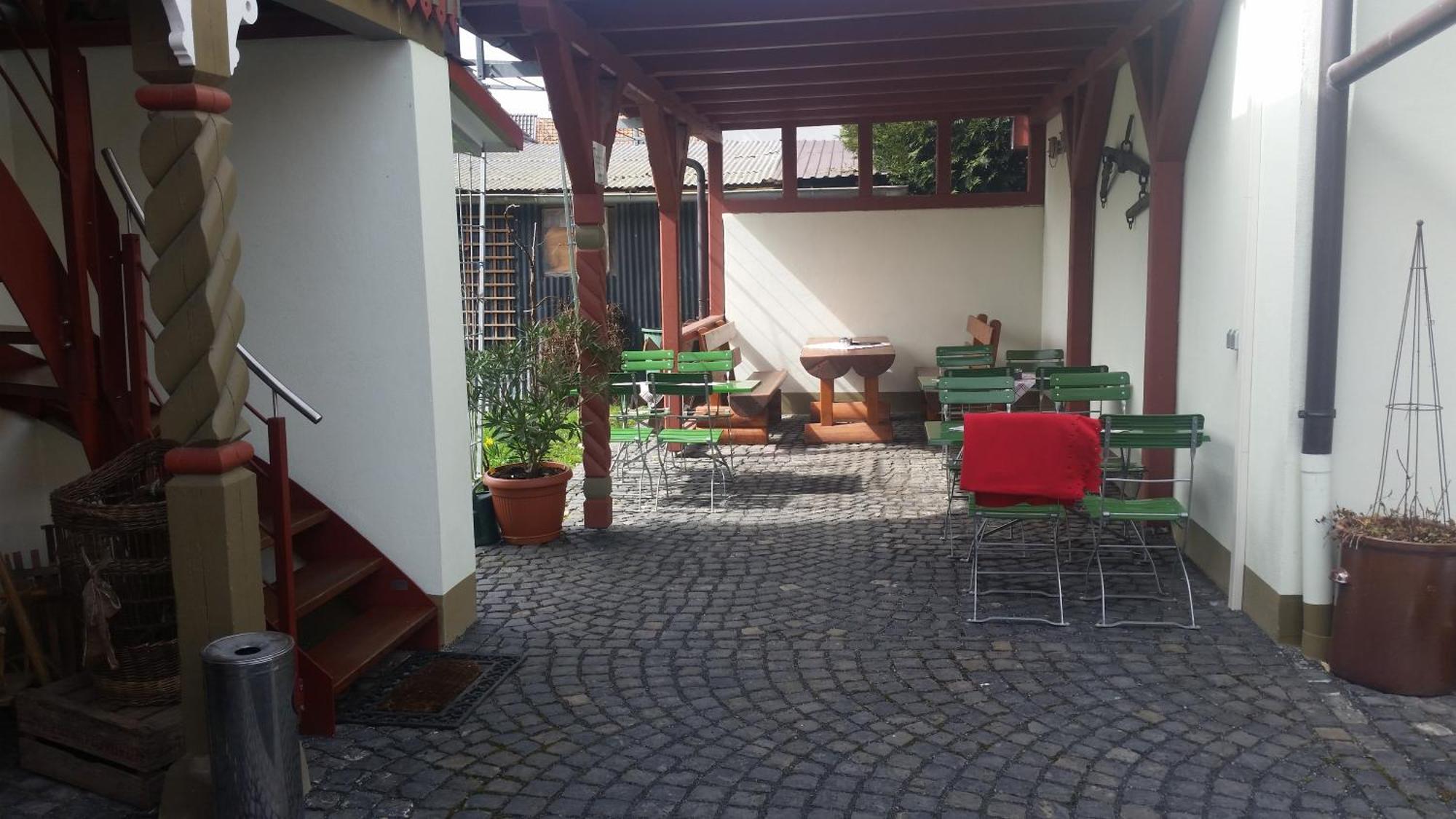 Cafe Im Hof- Bed & Breakfast Streufdorf 외부 사진