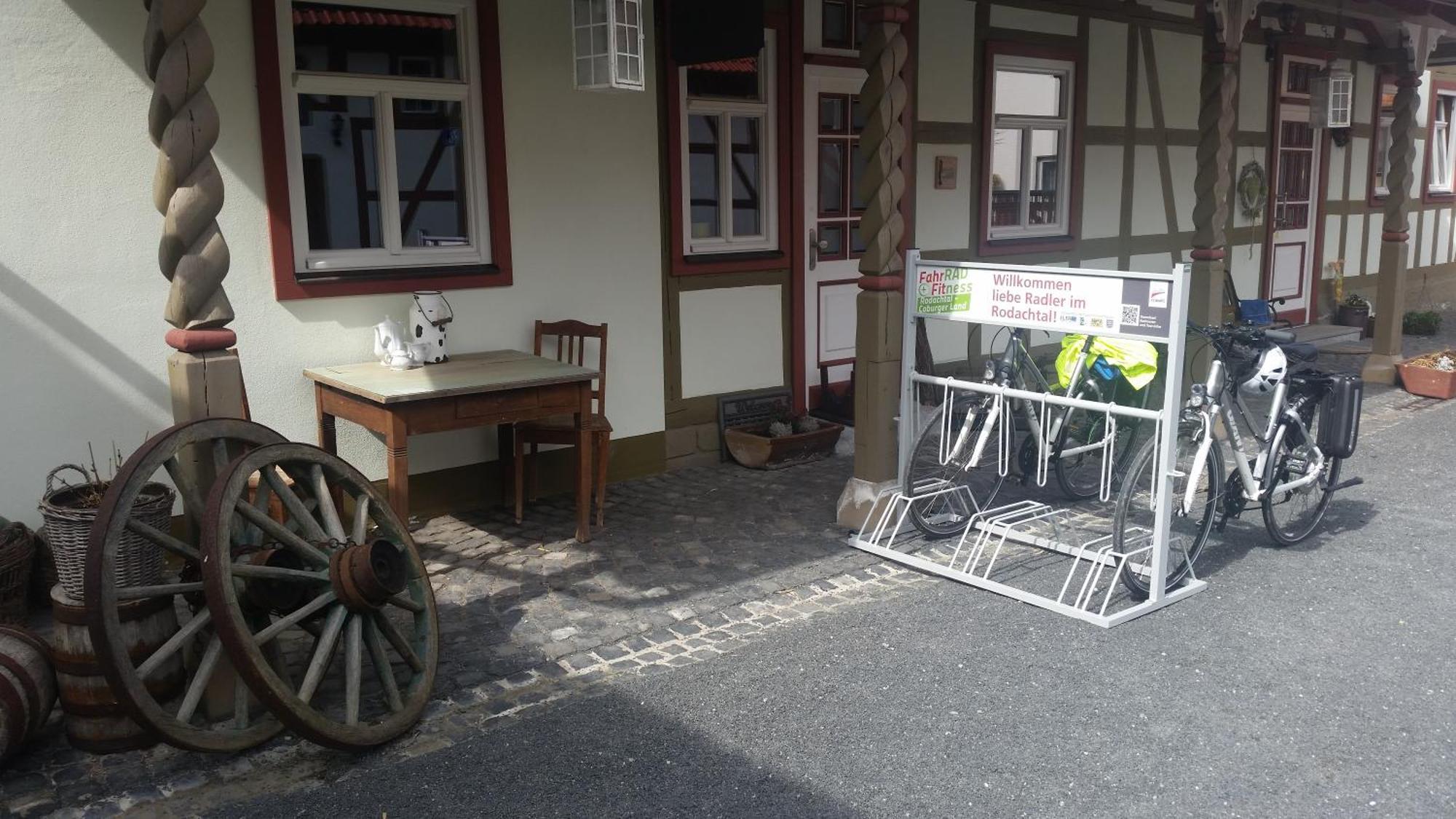 Cafe Im Hof- Bed & Breakfast Streufdorf 외부 사진