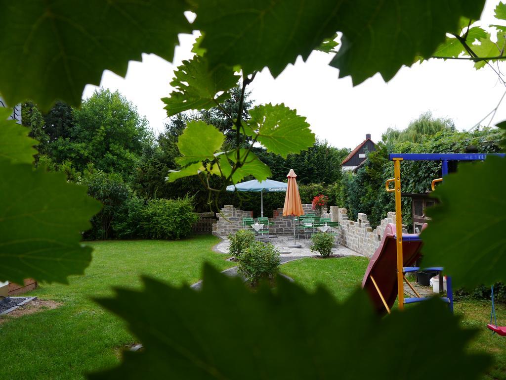 Cafe Im Hof- Bed & Breakfast Streufdorf 외부 사진